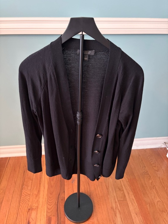 Ann Taylor Sweaters - Ann Taylor Black Merino Wool Sweater - Large